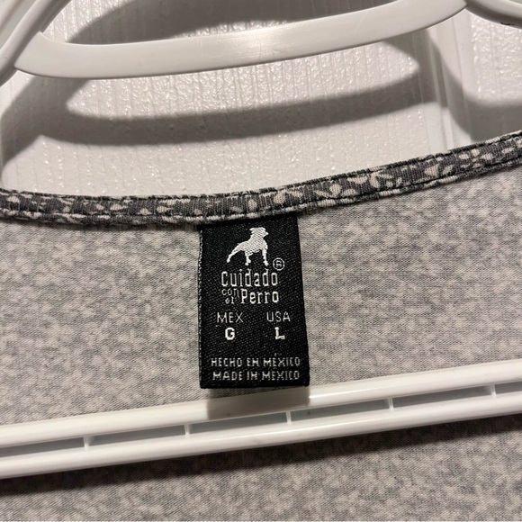 3/25$💥 Cuidado Con El Perro top floral blouse Women Medium long sleeve blue - Picture 3 of 4